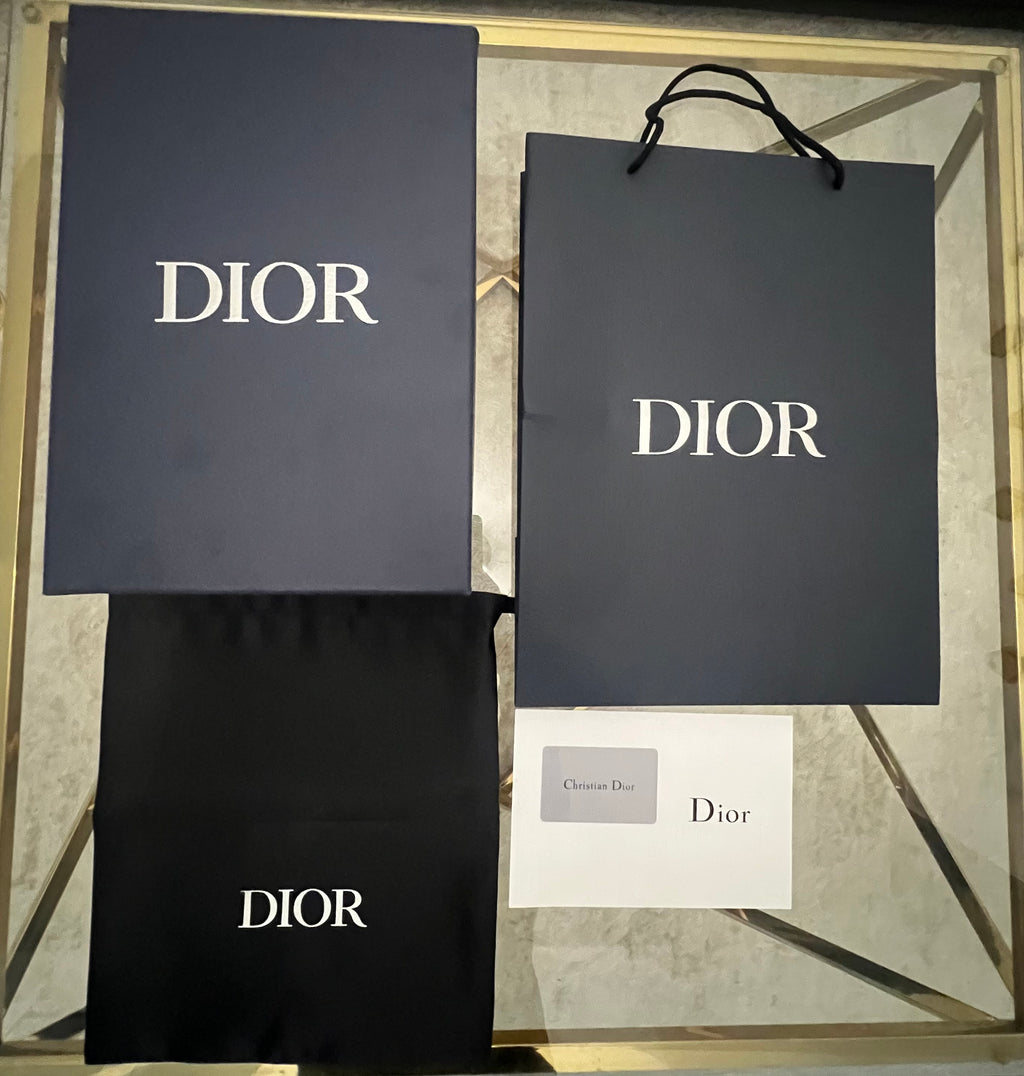 B25 Countdown Black And White